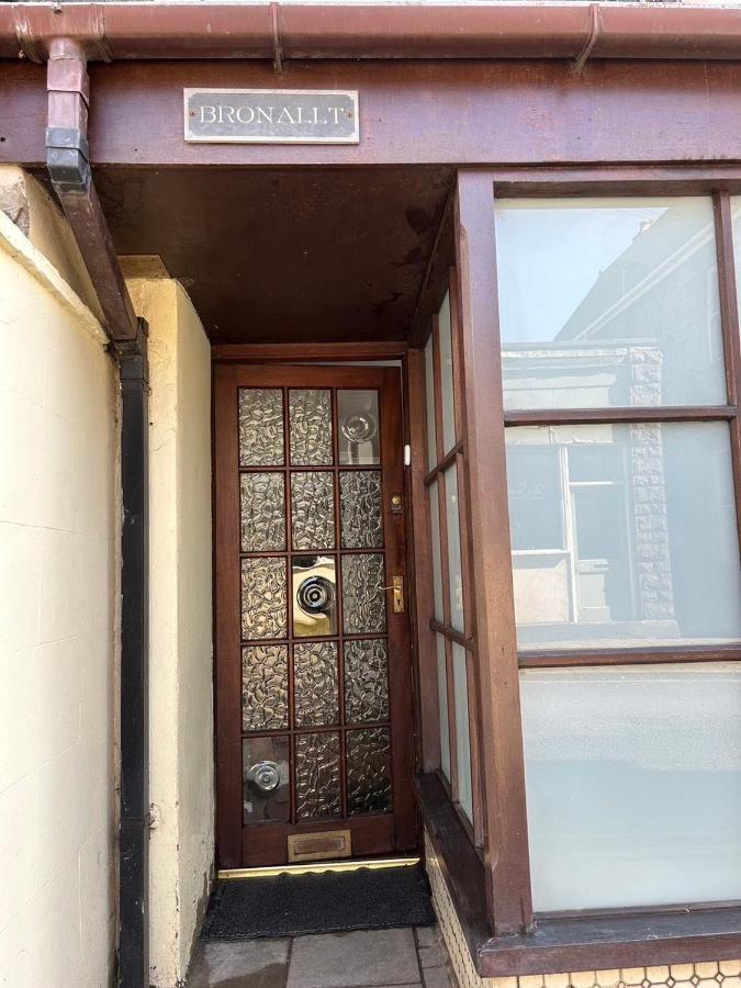 Bronallt Barmouth Exterior photo
